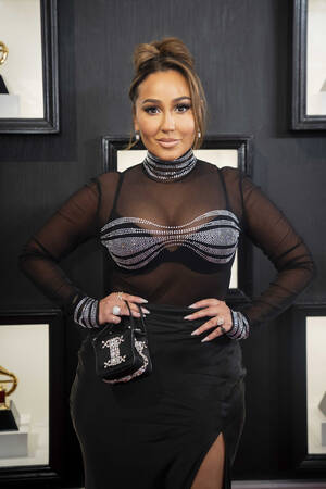 Adrienne Bailon Her Pussy - Adrienne Bailon-Houghton Announces She's Stepping Down as E! News Host