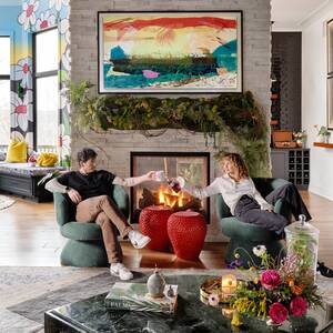 Debby Ryan Handjob Porn - Inside Debby Ryan and Josh Dun's Treehouse Fantasy Home in Columbus, Ohio |  Architectural Digest