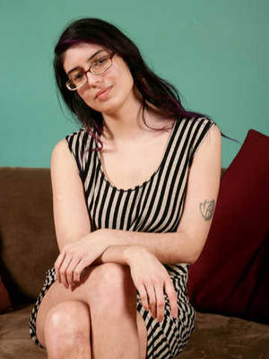 Janelle Scary Hairy Pussy - Teen blog neat pink now