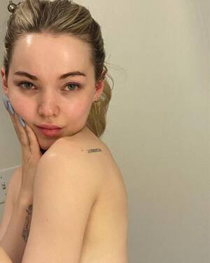 Dove Cameron Naked Pussy - Pin on Dove Cameron