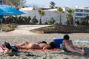 ibiza nude beach voyeur - Why nudists are being pushed out of Spain's beaches | Life in Spain | EL  PAÃS English
