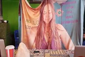 Amy Carlson Having Sex - Love Has Won Cult Docuseries: HBO Releases New Trailer