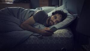 Man Sleeping Porn - Men's relationships 'not badly influenced by porn'