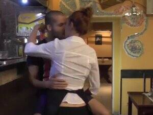 Kelnerka - Polska Kelnerka - Filmy Porno @ PornoKrol.com