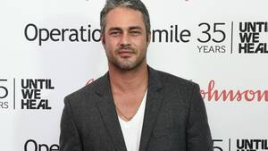 Chicago Porn Star Spin - Chicago Fire Star Taylor Kinney Excited for Grey's Spinoff (EXCLUSIVE)