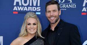 Carrie Underwood Sex - Carrie Underwood's Husband 'Begging' Her to Stop Bulking up