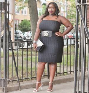 chubby dress fuck - Blogger @curvygirl30 in an Ashley Stewart tube dress. \