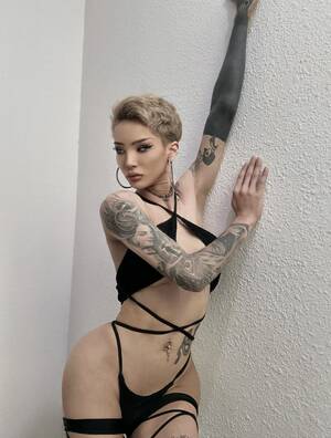 miranda thai shemale porn - âšœï¸MIRANDAâšœï¸, Thai Transsexual escort in Dubai