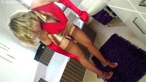 Dress Blowjob Heels - Watch NICOLE24-Hungry blowjob in heels - Legs, Heels, Blowjob Porn -  SpankBang