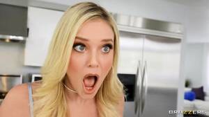 Blogger Porn - Food Blogger Kali Gets Her Juicy Oyster Dissolved During Stream