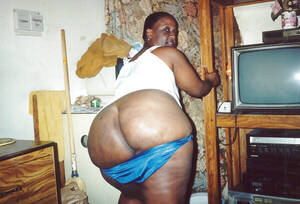 amature mature big black butts - Amateur home porn of mature blacks