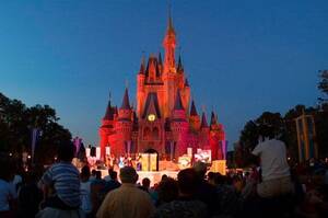 Disney World Porn - Dozens of Theme Park Employees Caught in Sex Stings, Child Porn Arrests :  r/WaltDisneyWorld