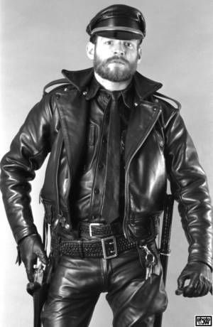 Black Leather Porn - Gay Leather Porn!