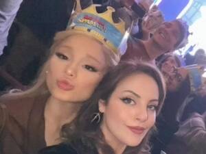 Cheerleader Ariana Grande Porn Caption - Ariana Grande and Ethan Slater: A Complete Timeline of Events | Teen Vogue