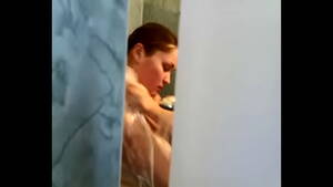 Bucharest Hotel - shower in bucharest - XNXX.COM