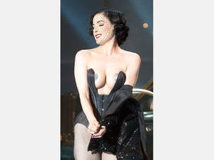 Ariana Fairy Porn - Fairy oddparents daniella monet porn - Fairly odd parents pictures daniella  tobar nude shower jpg 475x356