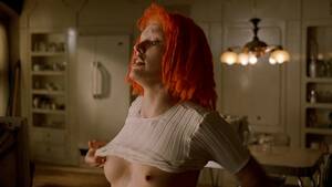 Milla Jovovich Nude Porn - Naked Milla Jovovich in The Fifth Element < ANCENSORED