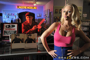 nicole aniston big dick - Nicole Aniston takes the biggest dick she's ever had blindfolded