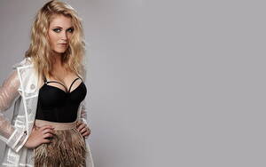 Eliza Taylor Porn - HD wallpaper: women's black sweetheart crop top, Eliza Taylor, blonde,  actress | Wallpaper Flare