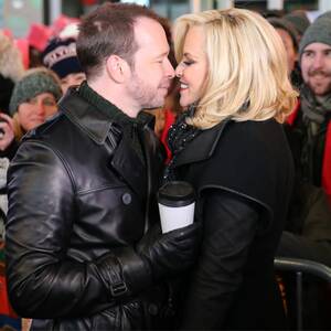 Jenny Mccarthy Facial Xxx - Inside Jenny McCarthy and Donnie Wahlberg's Unexpected Love Story