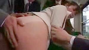 Japanese Business Lady Groped Porn - Japanese Business Lady Groped by Maniacs on Bus in Japan | AREA51.PORN