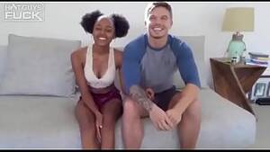 dyke tries dick - lesbian tries dick' Search - XNXX.COM