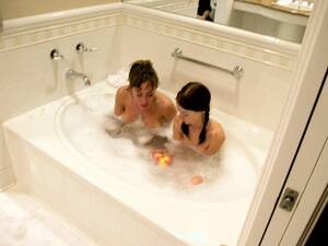 Lesbian Porn Mom Bath - Mother and Daughter Bathe Together | MOTHERLESS.COM â„¢