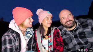 Alaska Amateur Porn - Married amateur couple went to Alaska and brought a busty girl - XNXX.COM