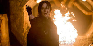 Catching Fire Hunger Games Katniss Porn - Jennifer Lawrence a Katniss Everdeen in The Hunger Games: Mockingjay - Part  2