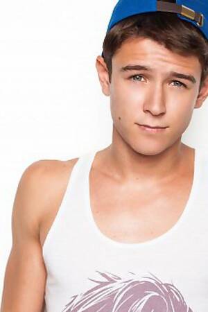 Evan Parker Gay Porn - Evan Parker Gay Pornstar - BoyFriendTV.com