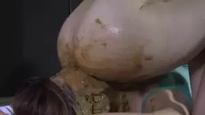 nasty lesbian shit - Dirty lesbian face sitting and shit eating - xscat.org