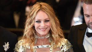 Kristen Stewart Facial Porn - Vanessa Paradis, Kristen Stewart y Gary Oldman en la alfombra roja de Cannes