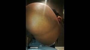 Ebony Toilet Porn - Sexy Ebony using Public Bathroom in Mcdonalds to take a Piss/ Fetish  Lovers. Onlyfans/destiny8336 - Pornhub.com