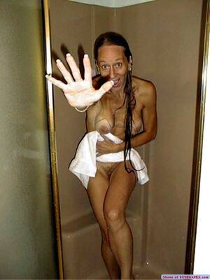 caught naked embarrassed - Embarrassed at being caught nude Porn Pictures, XXX Photos, Sex Images  #2710336 - PICTOA