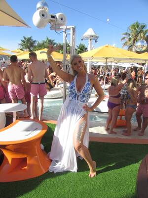 ibiza nude beach - Frankie Essex shows off slimmed down look as she parties in Ibiza with  Chloe Sims and Jack Whitehall â€“ The Irish Sun | The Irish Sun