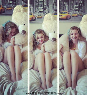 Liv And Maddie Porn Games - ... Dove Cameron Desnuda Fotos Intimas Hot xxx-disney-porn-naked-nude- ...