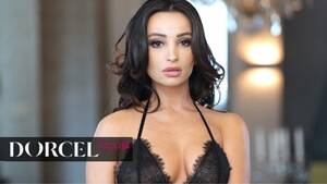 Beautiful Brunette Porn - Sensual Sex with a Beautiful Brunette with Perfect Curves - Pornhub.com