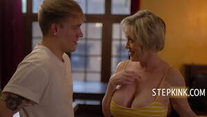 big tit mother in law - Flattering My Busty Mother In Law- Dee Williams - XVIDEOS.COM