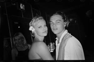 Charlize Theron Being Fucked - Charlize Theron and Leonardo DiCaprio in 1997 : r/OldSchoolCool