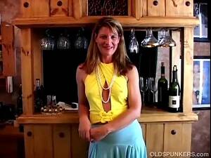 fit mature swingers - 