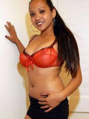 loni asian bikini - Loni punani - Top Porno FREE compilation.