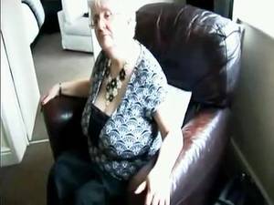Caroline Uk Granny Porn - MAGGY aka CAROLINE V. British BBW granny mature 17