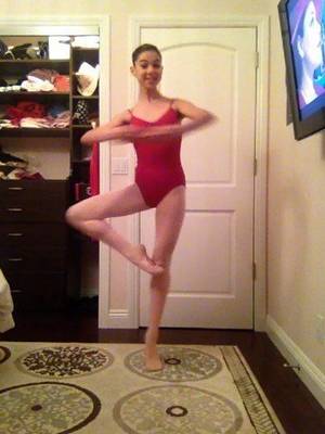 Kira Dance Mom - Kira Kosarin