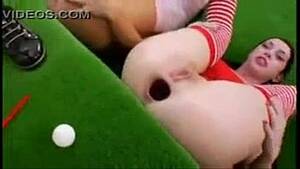 golf balls in ass - Golf in culo - Xvideos