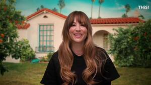 Kaley Cuoco Leaked Sex Tape - Kaley Cuoco talks being pregnant while filming 'Based on a True Story'