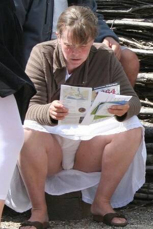 extreme public upskirts - public upskirt 2