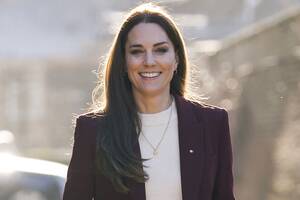 Kate Middleton Porn Captions - Kate Middleton Releases Throwback Photo from Childhood â€” Taken by Mom