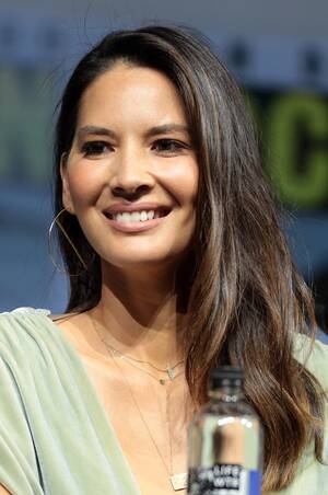 lana violet schoolgirl - Olivia Munn - Wikipedia