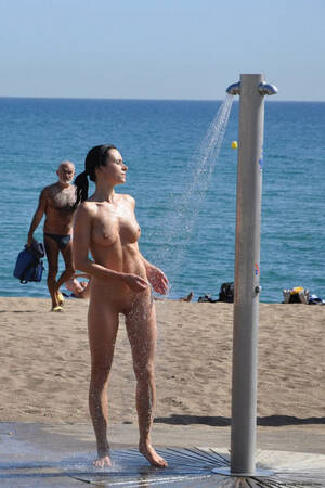beach shower xxx - Beach shower completely nude Porn Photo Pics