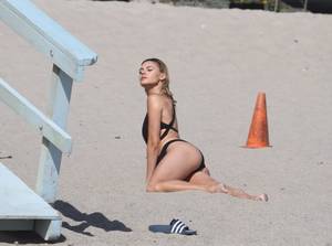 Kelly Rohrbach Fucked - Kelly-Rohrbach-Sexy-Topless-11-768x570